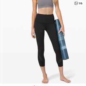 Lululemon Wunder Under Crop High Rise Roll Down Scallop Black Size 6